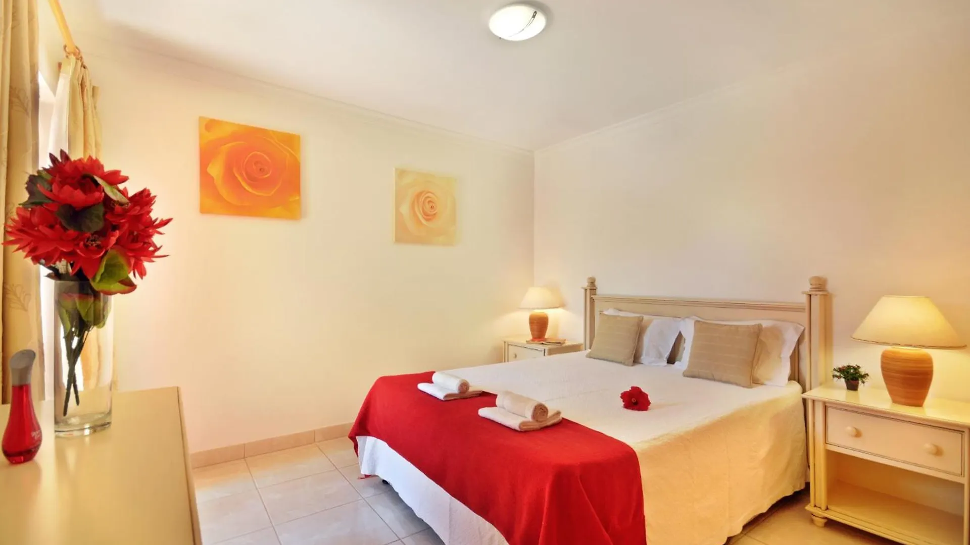 Jardim Da Meia Praia Resort Lagos