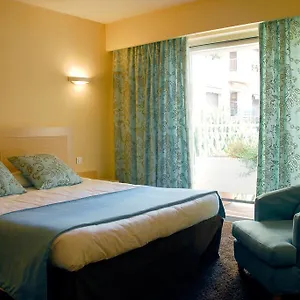 Inn Club ***