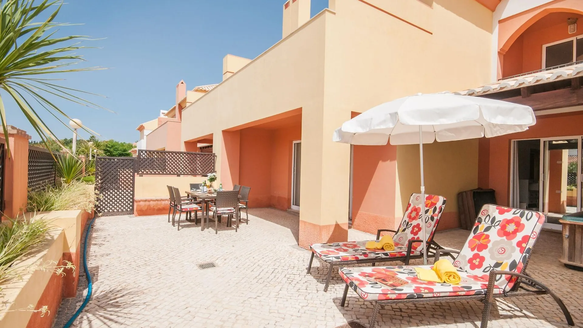 Jardim Da Meia Praia Resort Lagos